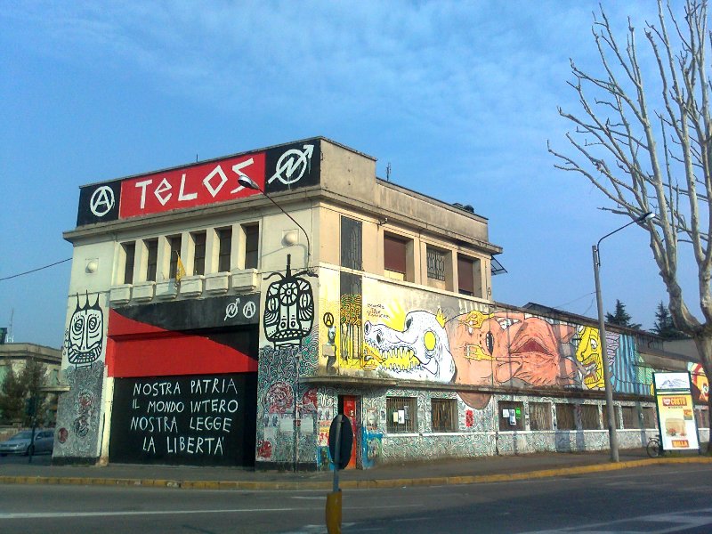 SARONNO (VA) - Telos squat